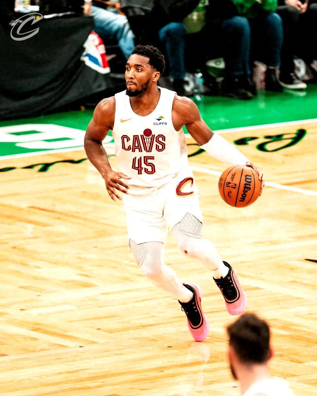 包含凯尔特人队突破不足,迎战卫冕冠军存疑的词条 包含凯尔特人队突破不足,迎战卫冕冠军存疑的词条