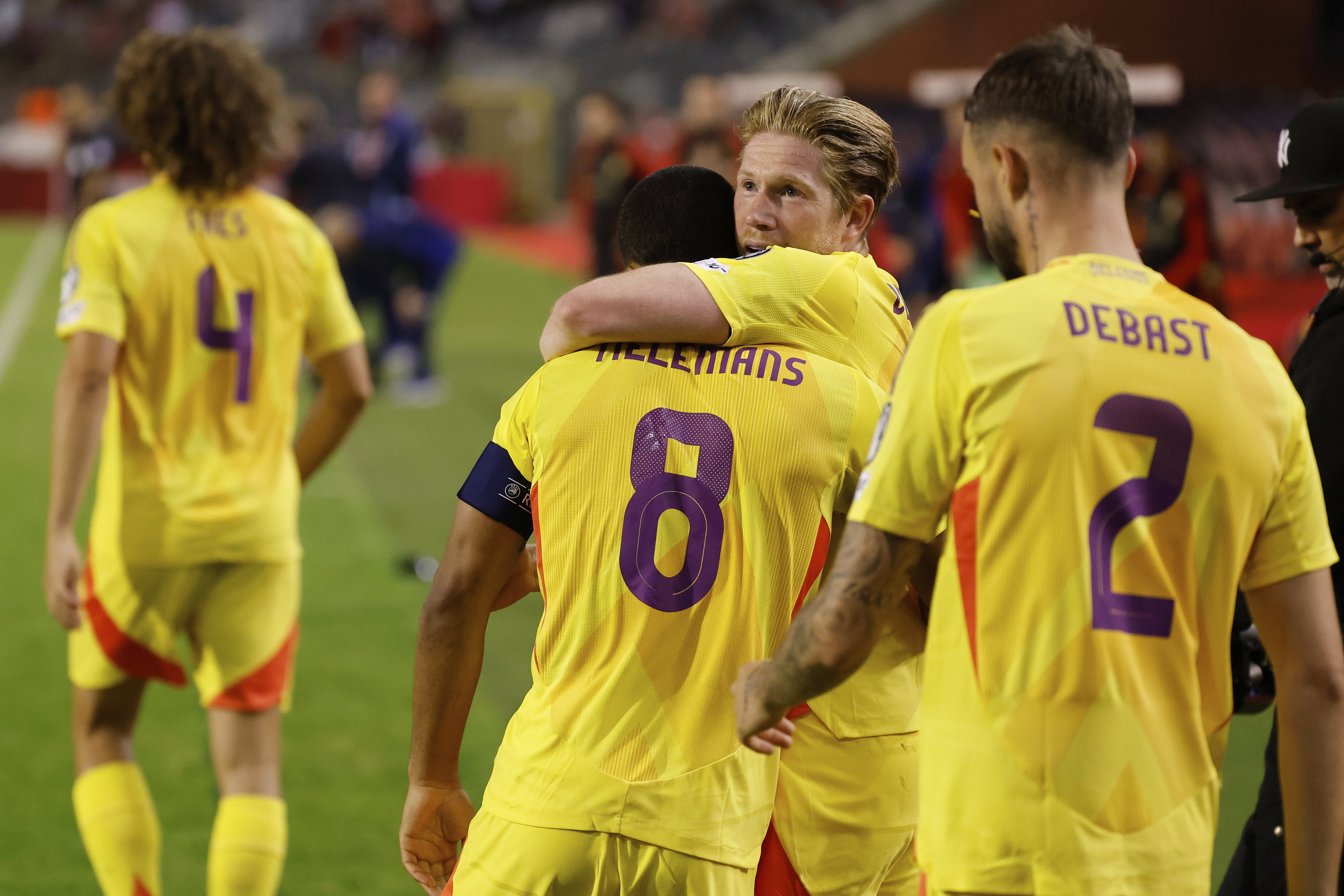 比利时队胜出，轻松晋级决赛