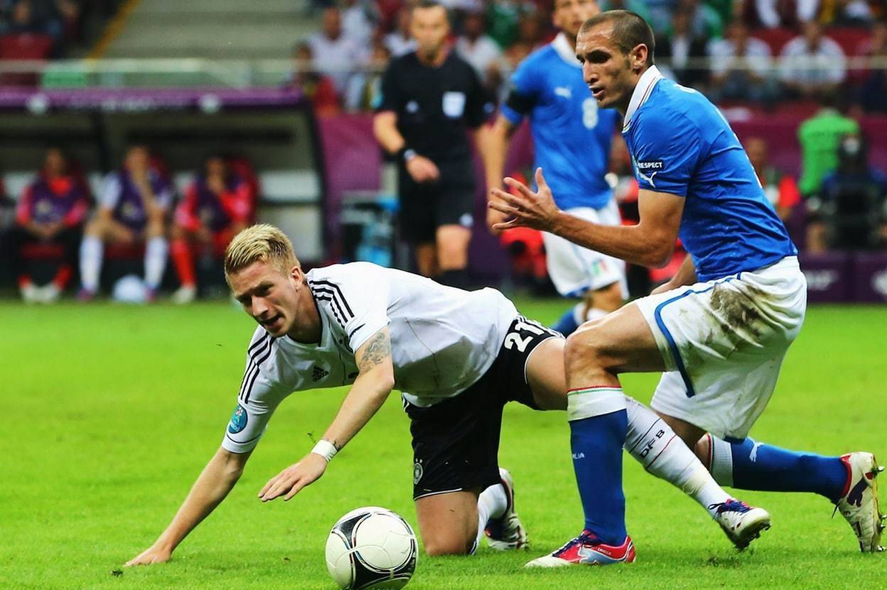 关于罗马苦战击败多特蒙德,晋级欧国联四强的信息 关于罗马苦战击败多特蒙德,晋级欧国联四强的信息