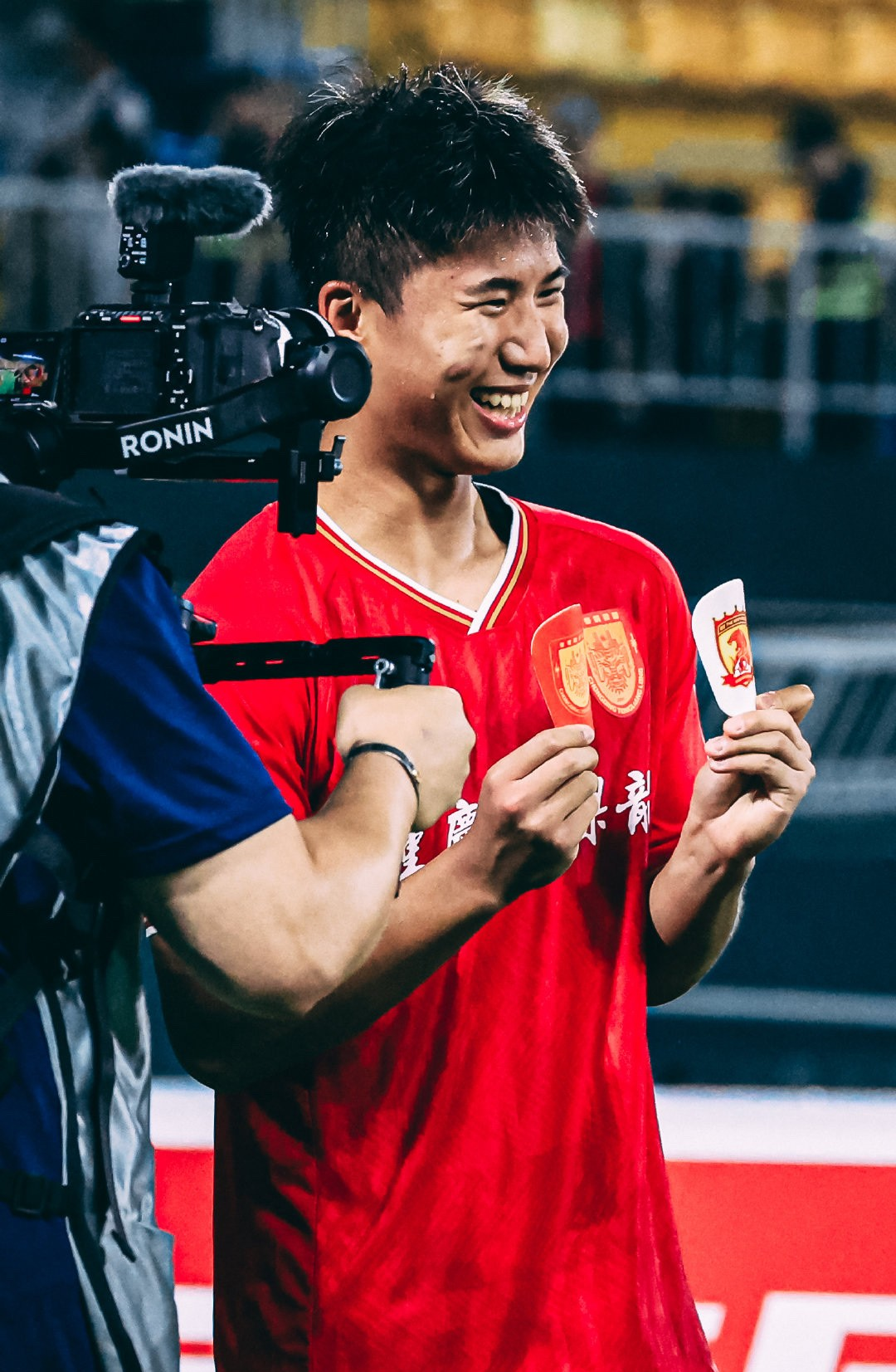 关于广州恒大主教练调整战术，谋求战术优势的信息