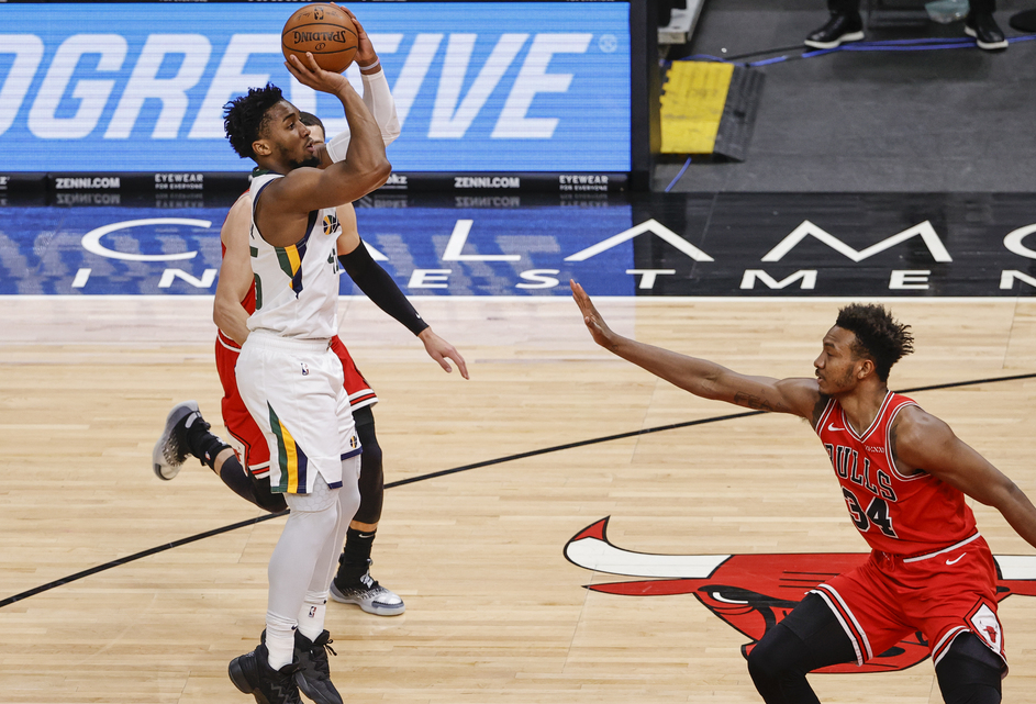 爵士客场大胜公牛,稳居西部前列的简单介绍 爵士客场大胜公牛,稳居西部前列的简单介绍